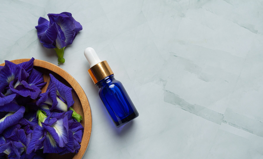 Bakuchiol-serum voor gevoelige huid en anti-aging voordelen